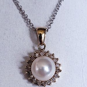 14kt 0.22ct Pearl Diamond Pendant Necklace